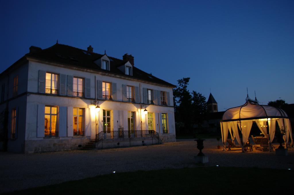 Chateau De ポムーズ エクステリア 写真