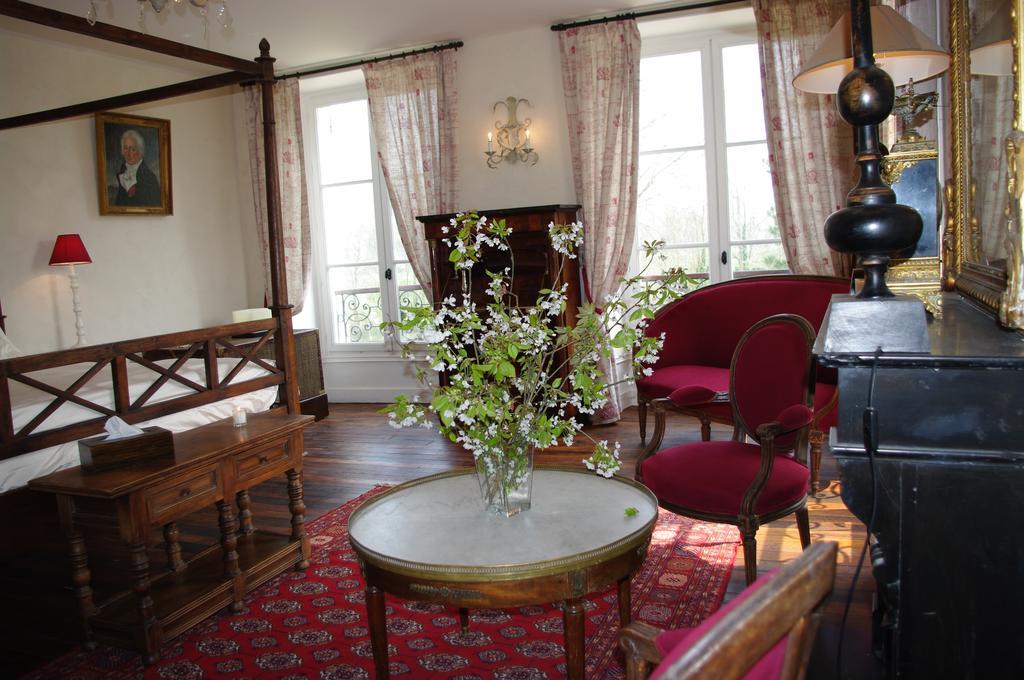 Chateau De ポムーズ 部屋 写真
